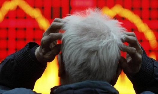 Commercio e ristorazione ancora in crisi. Crollo dei prodotti per la casa e dell’abbigliamento