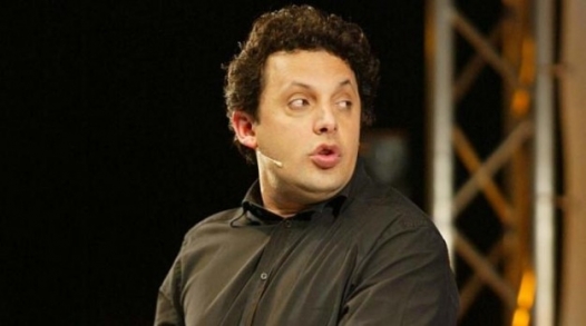 Enrico Brignano inaugura il Contro Festival