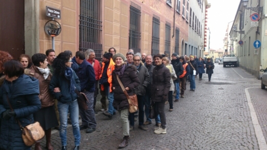 Comune di Novi: corteo e presidio per i dipendenti comunali determinati a ottenere  il salario accessorio