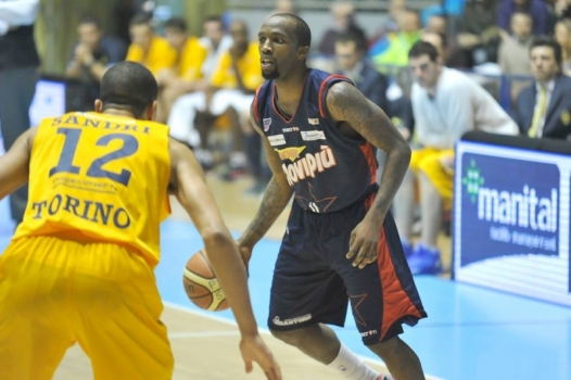 Beffa Junior allo scadere. Torino vince 58-57