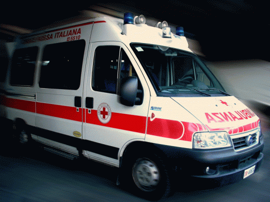 Grave incidente sulla A26: perdono la vita due  persone
