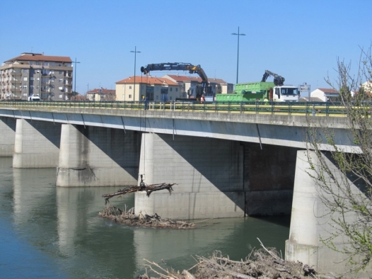 Anche il ‘casalese’ Crespi aderisce alla sfida della doccia gelata contro la Sla