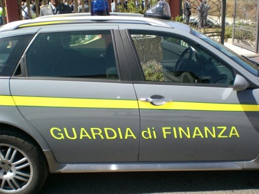 Evasione da 300 mila euro per una ditta valenzana
