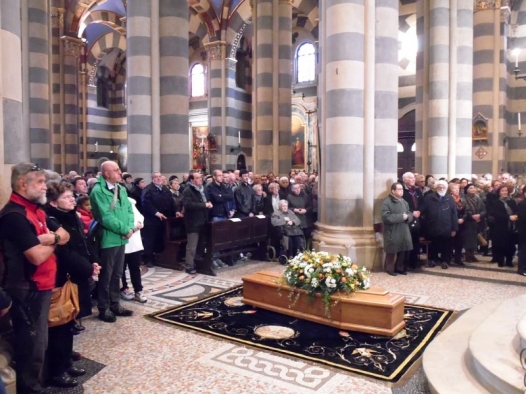 Celebrati i funerali di Don Gino Piccio