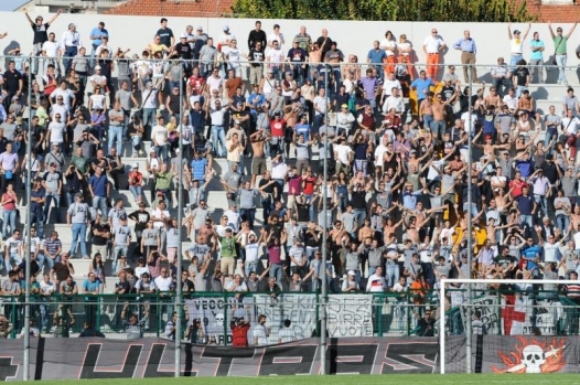 Cori offensivi dei tifosi verso i cuneesi. Grigi multati