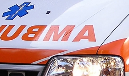 Uomo in gravi condizioni dopo essere finito sotto un trattore a San Giuliano