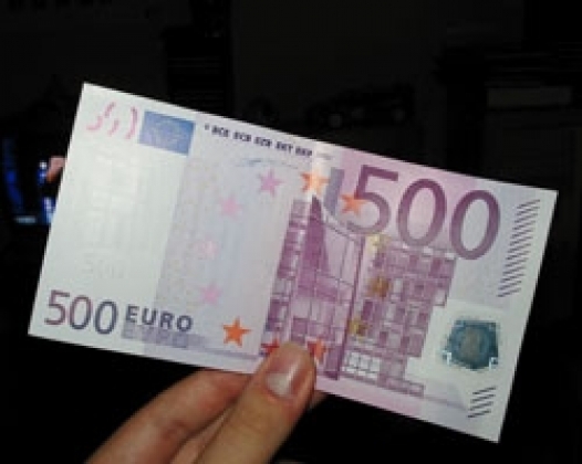 Una insospettabile casalinga 55enne autrice della numerose truffe nei negozi di Novi