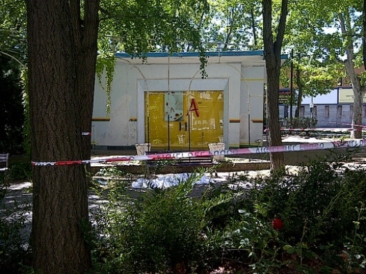 Persona trovata morta ai giardini della stazione