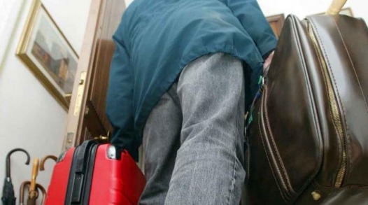 Famiglia marocchina disperata chiede aiuto al Comune dopo lo sfratto