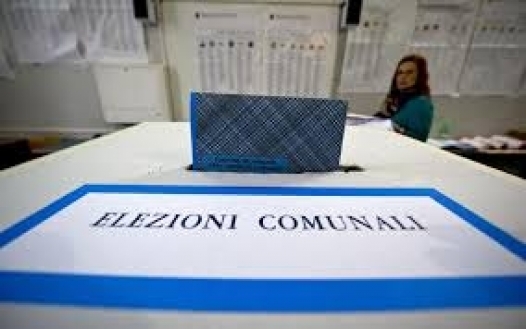 Alle 19 resta bassa l’affluenza a Casale, Novi e Tortona. Su Radio Gold News la diretta elettorale dalle 23