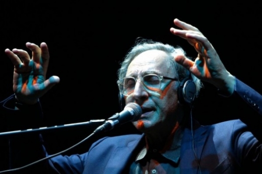 Battiato presenta il nuovo disco in anteprima a Tortona