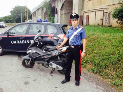 Inseguimento sulla provinciale: subito arrestati due ladri d’appartamento a Gremiasco