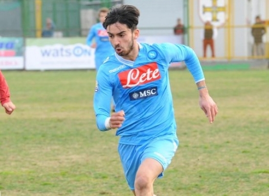 Grigi: dalla ‘cantera’ del Napoli arriva il terzino sinistro [VIDEO]