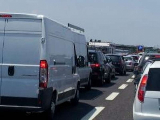 Controesodo estivo 2014: traffico intenso anche oggi sulle strade e autostrade italiane