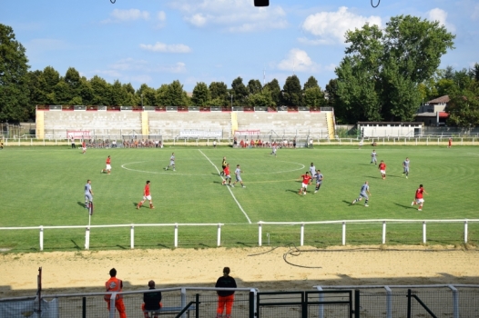 I grigi superano in rimonta l’Asti 1-2, ma Ferrani va ko.