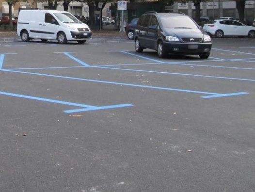 Stop ai parcheggi a pagamento sabato 16 e 23 agosto. Alessandria accontenta i commercianti