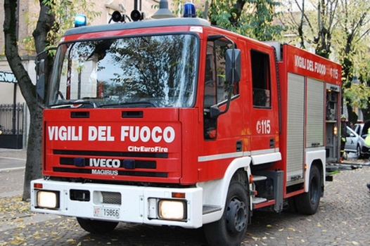Alberi caduti e pali pericolanti per la pioggia e il forte vento nel casalese