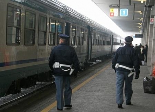 L’intenso mese di agosto della Polfer tra scorte treni e controlli ‘straordinari’ del territorio