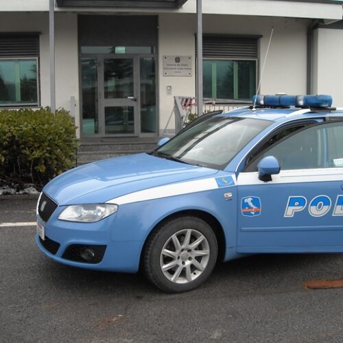 Era pronto a imbarcarsi con uno scooter rubato: bloccato ancora dalla Stradale