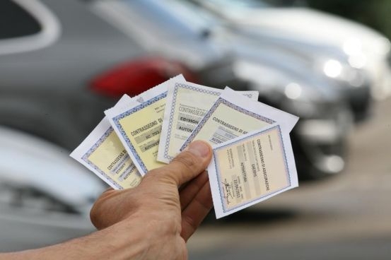 Dal 1 ottobre la Provincia “sguinzaglia Lince” contro le auto non assicurate