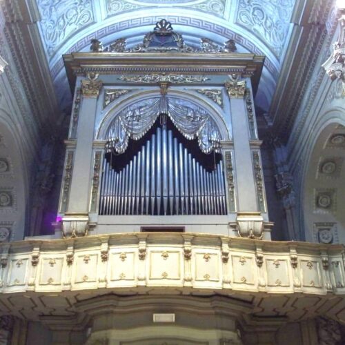 Massimo Gabba suona l’organo della Chiesa San Paolo