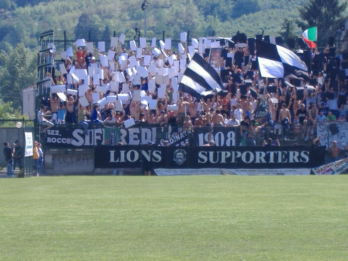 Brutta prestazione del Derthona e la dirigenza rimborsa il biglietto