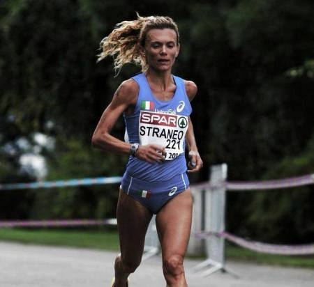 Maratoneta e mamma: la storia di Valeria Straneo