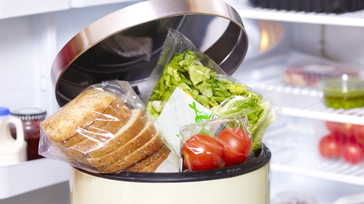 Il progetto”Just eat it!” arriva tra i banchi di scuola dell’Istituto Superiore Saluzzo-Plana