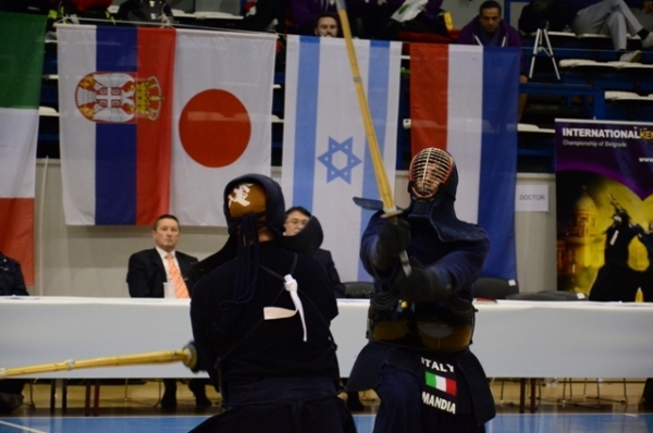 Kendo: un oro e tre bronzi per il Kodokan nella gara di casa