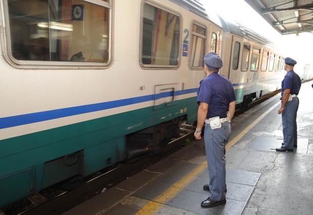 La polizia ferroviaria di Alessandria rintraccia una sedicenne: si era allontanata da una comunità un mese prima