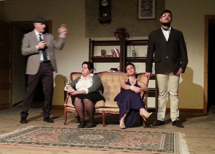 Un giallo decisamente da ridere. Recensione de “Il mistero dell’assassino Misterioso”
