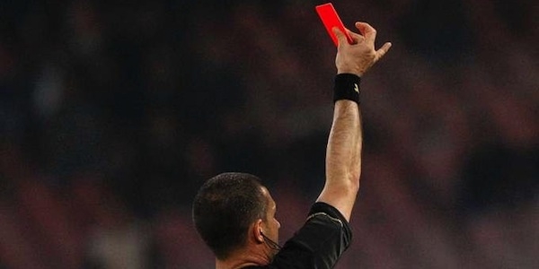 Arbitro di Libarna-Trino insultato e minacciato dai giocatori di casa. Intervengono i Carabinieri