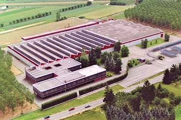 Sciopero a oltranza per i lavoratori dello stabilimento Tacchella Macchine di Cassine