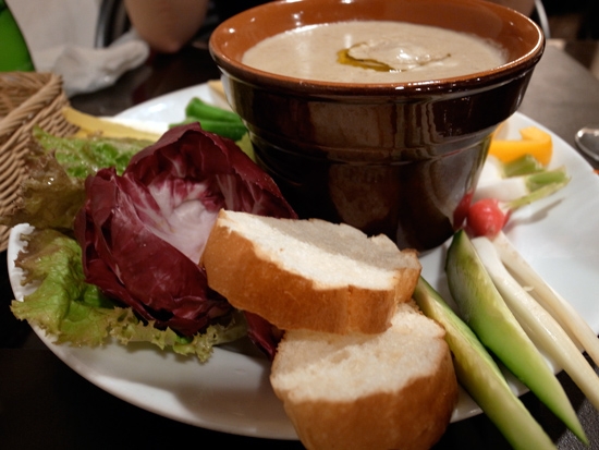 A Giardinetto una serata dal gusto tipicamente piemontese: arriva la Cena della Bagna Cauda
