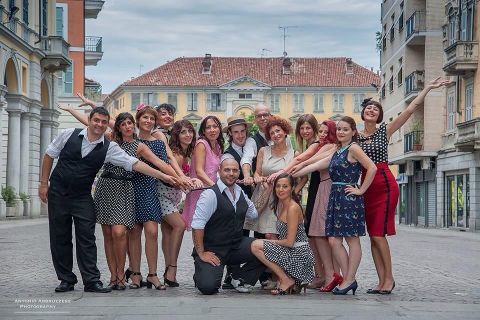 Al Kristalli di Alessandria il video in stile Charleston delle Sweet Dolls