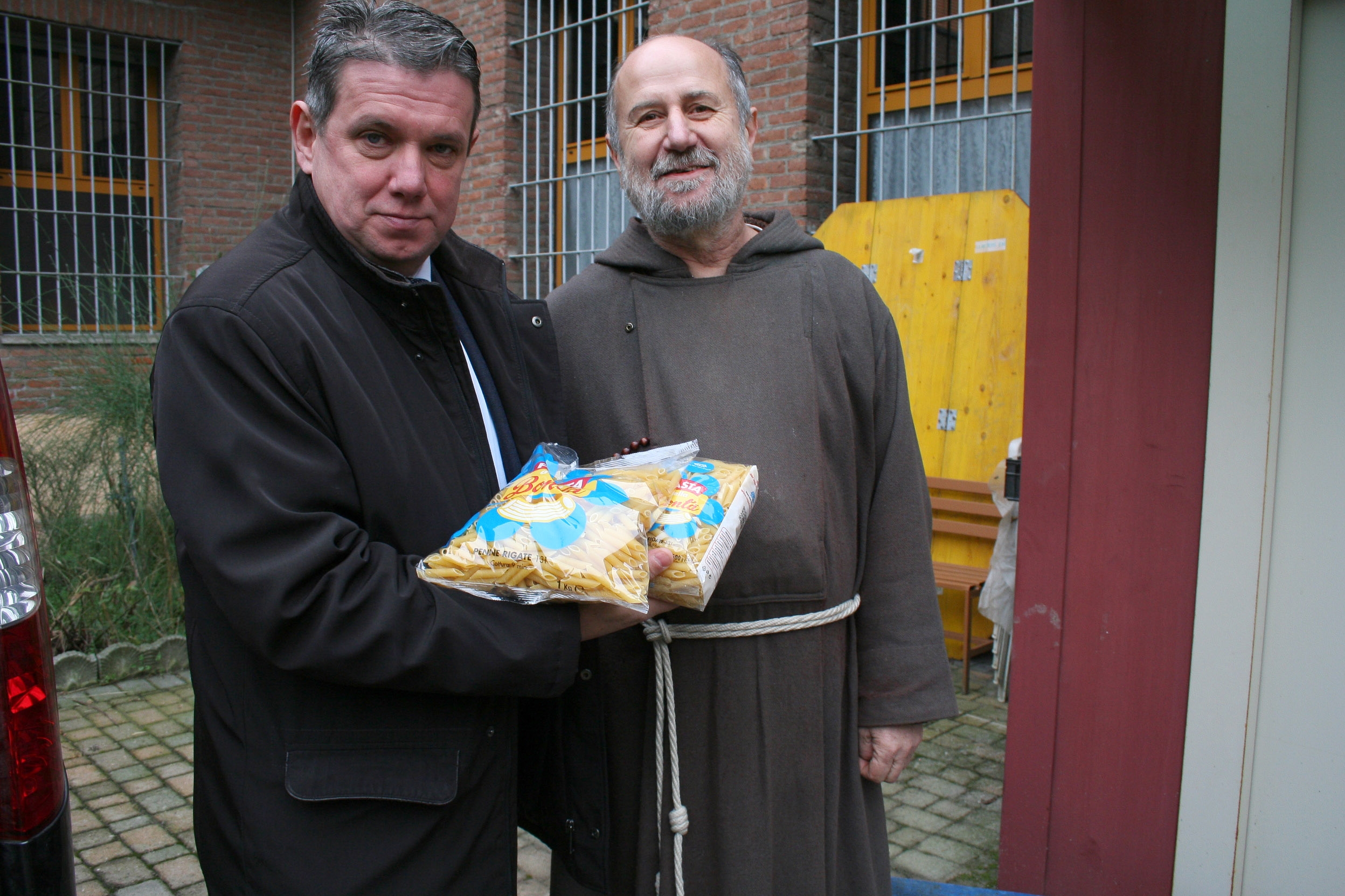 “Le buone azioni hanno un buon sapore”: Coldiretti Alessandria dona 80 Kg di pasta al Ristoro Francescano