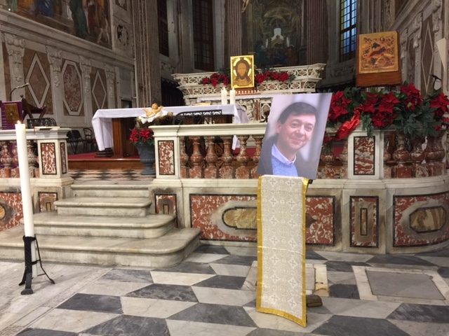 L’addio commosso a Francesco della Comunità di Sant’Egidio