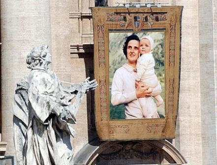 Il Vescovo di Alessandria racconta la vita di Santa Gianna Beretta Molla