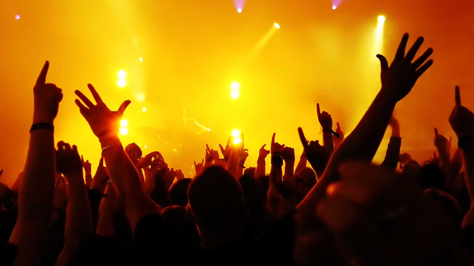 A ritmo rock, reggaeton e rap si accende il weekend in provincia e non solo