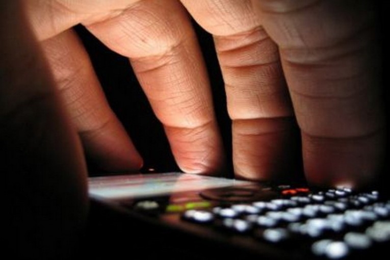 Insulti e minacce all’ex moglie. Arrestato un 47enne alessandrino per stalking