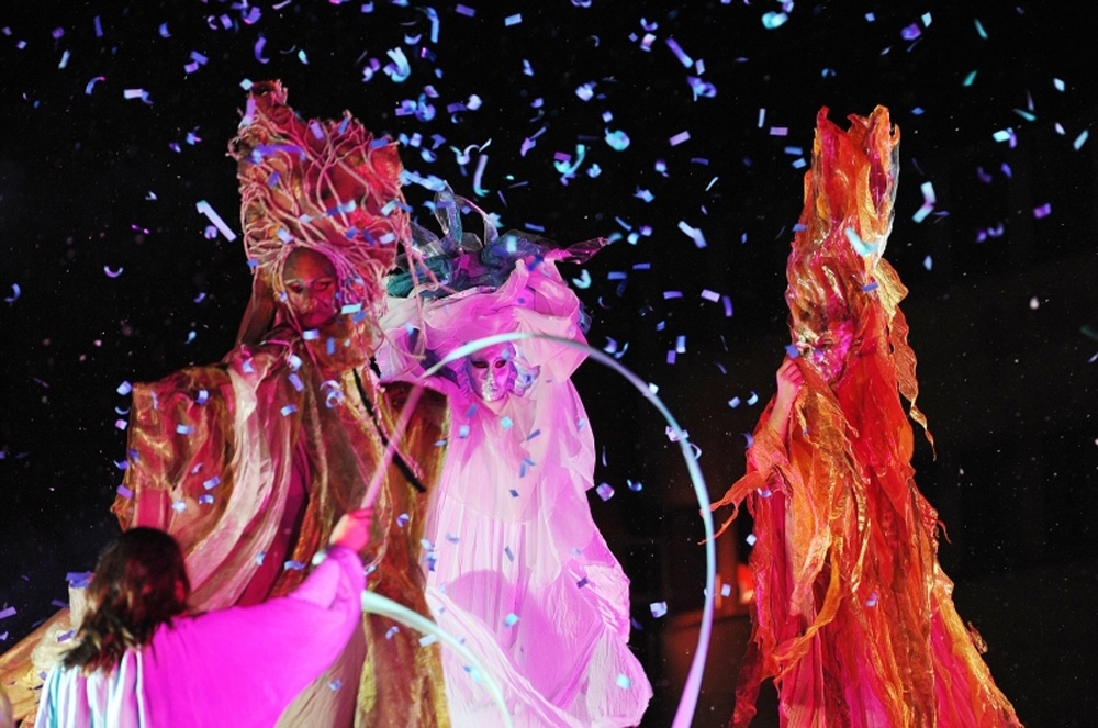 Il Carnevale a Casale Monferrato tra cultura, fuochi, trampoli, maschere e spettacoli