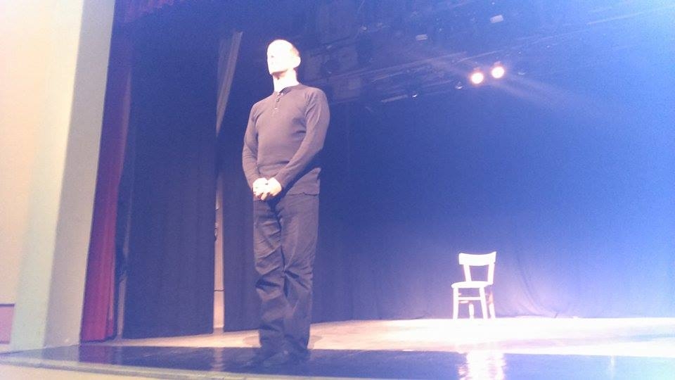 Quando il raccontare costruisce un mondo. Recensione di “Kohlhass” al Teatro San Francesco