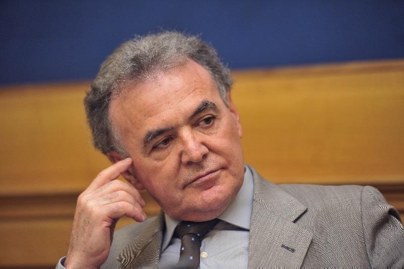 A Valenza questa sera (h 21) si discute di terzo settore con il Sottosegretario Bobba