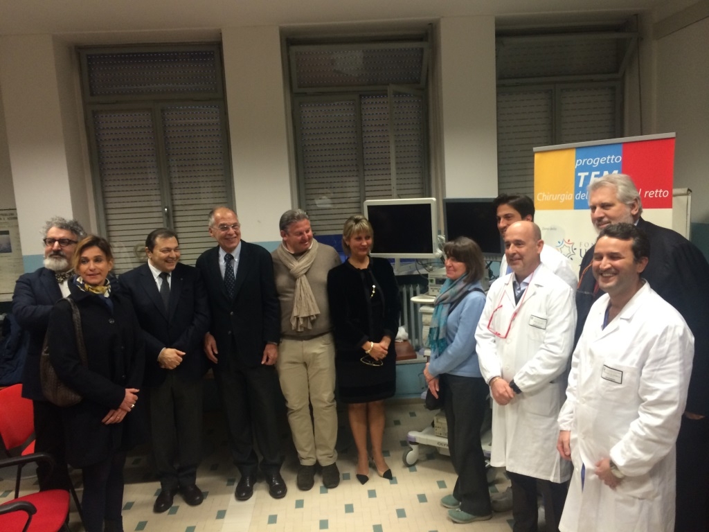 All’ospedale di Alessandria arriva “Tem”, strumentazione mini-invasiva contro il tumore del retto