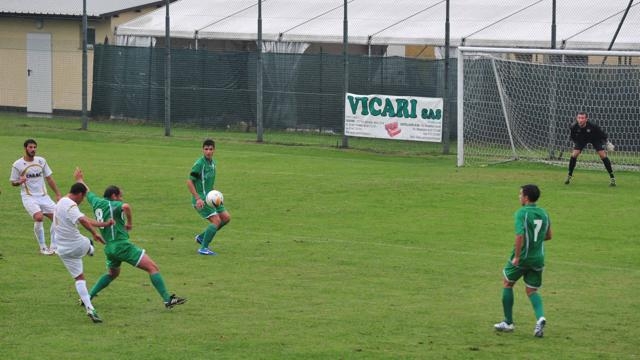 Derby dell’equilibrio: il Castellazzo batte il Villalvernia ai punti