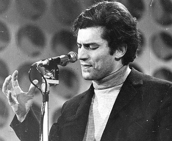 Artisti uniti ad Acqui per ricordare Luigi Tenco