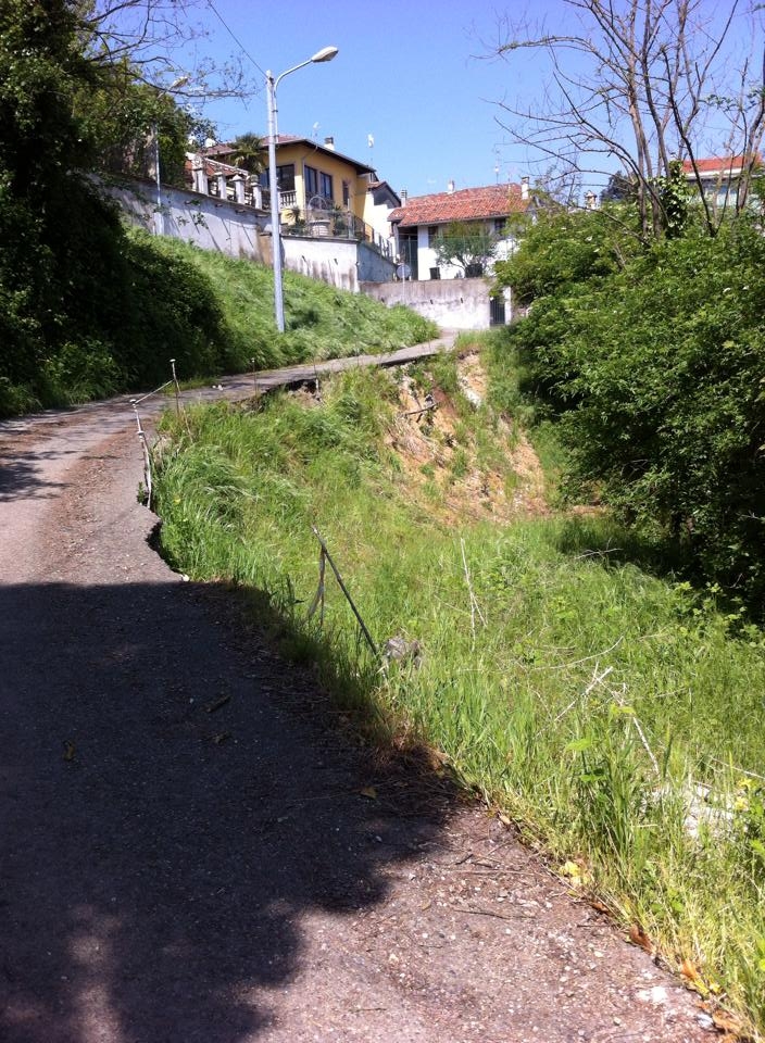 Il bilancio di fine mandato di Valenza decanta i lavori in strada rocche ma i cittadini sbottano: la situazione non è cambiata