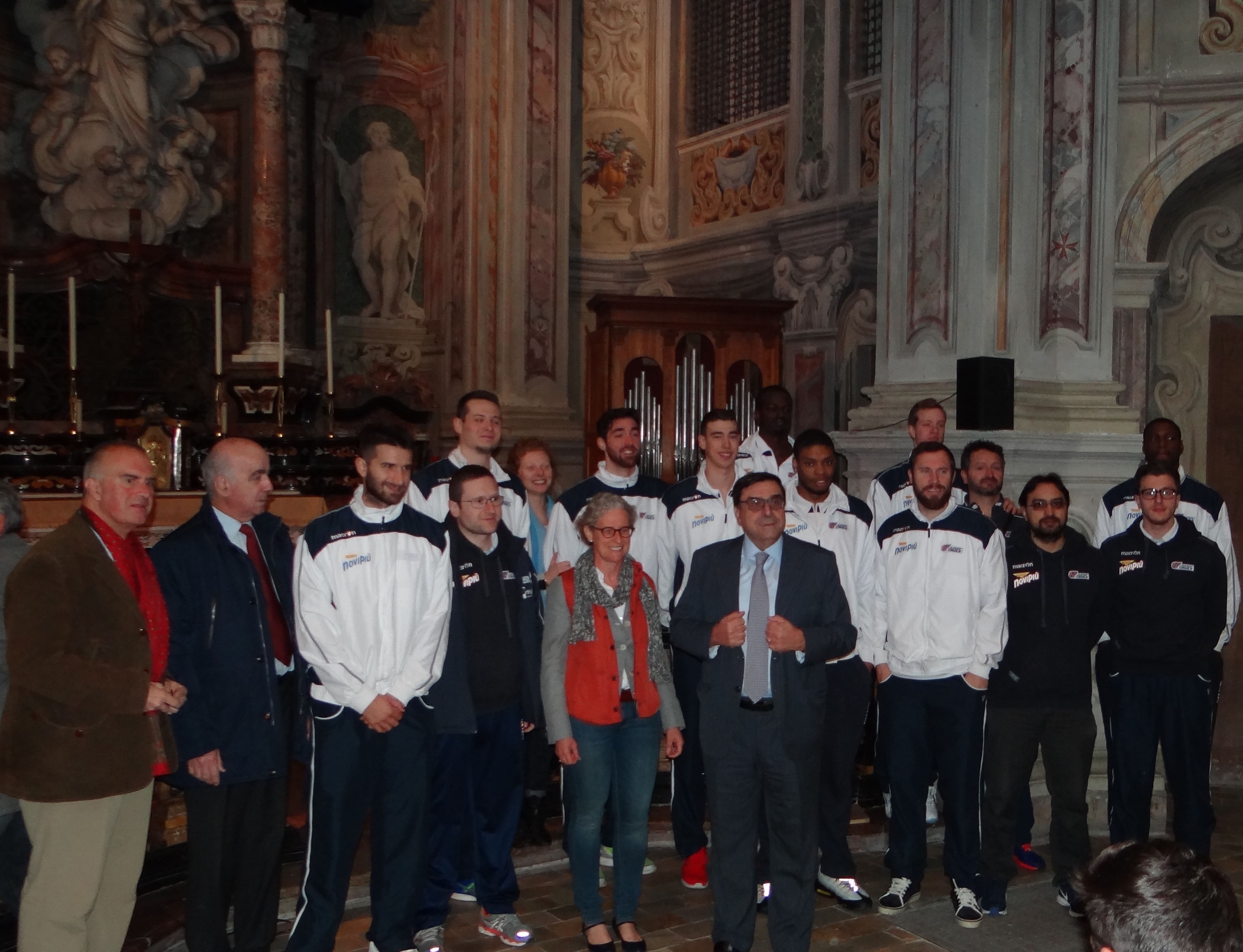 Junior Casale si distingue anche fuori dal campo: Novipiù in prima linea per la chiesa di Santa Caterina