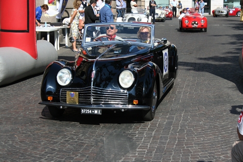 Ad Alessandria rombano i motori delle auto d’epoca