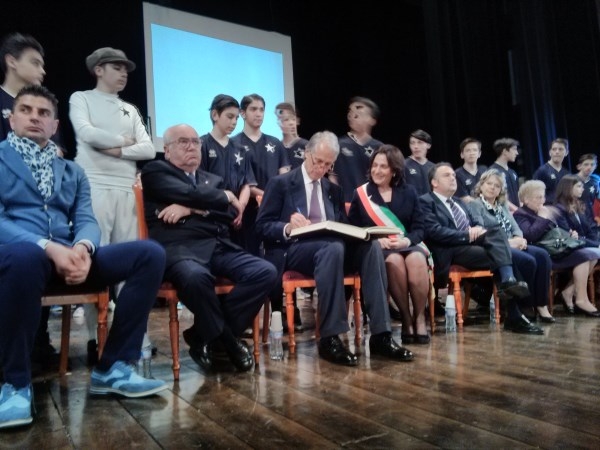 Malagò, Tavecchio e Conte onorano la storia del Casale e la caparbietà di una comunità mai doma [FOTO][VIDEO]